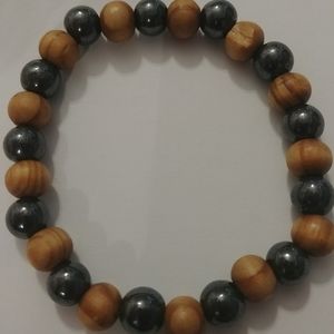 Hematite & Sandalwood Bead Stretch Bracelet